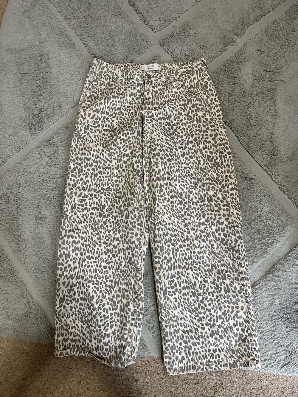 Hollister Leopard Print Wide Leg Pants - Neutral Taupe